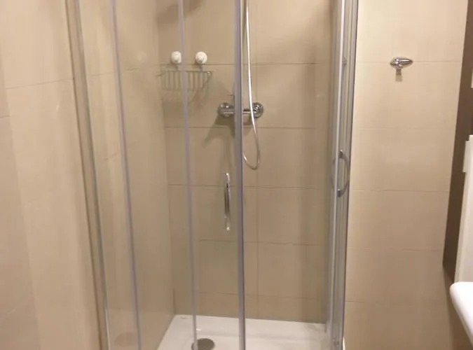 Daire Z Ogrodem Tychy